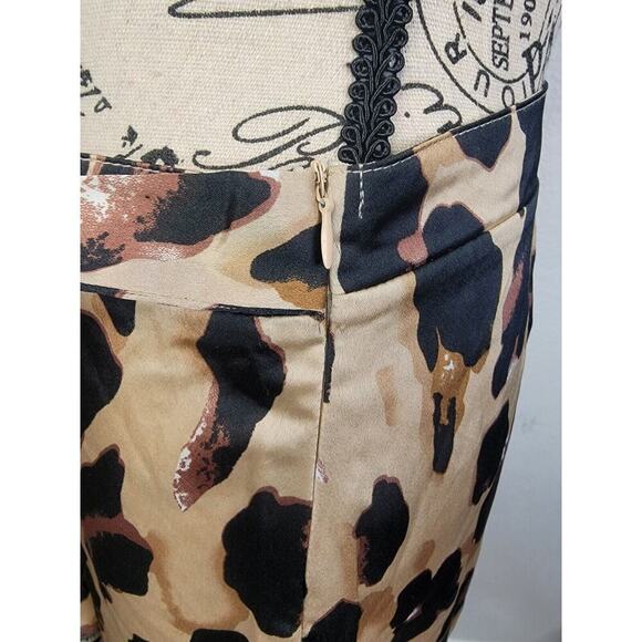 Nasty Gal Collection Mini Skirt Size 4 Faux Wrap Satin Animal Print Ruffle - Picture 5 of 7